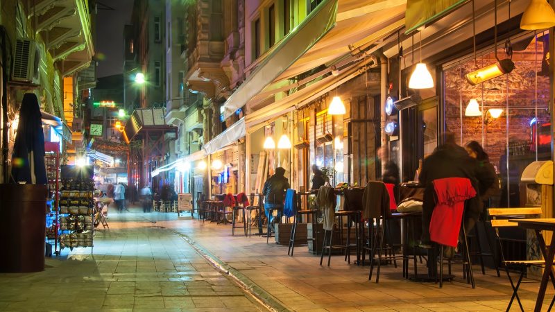 زندگی شبانه آرام در استانبول