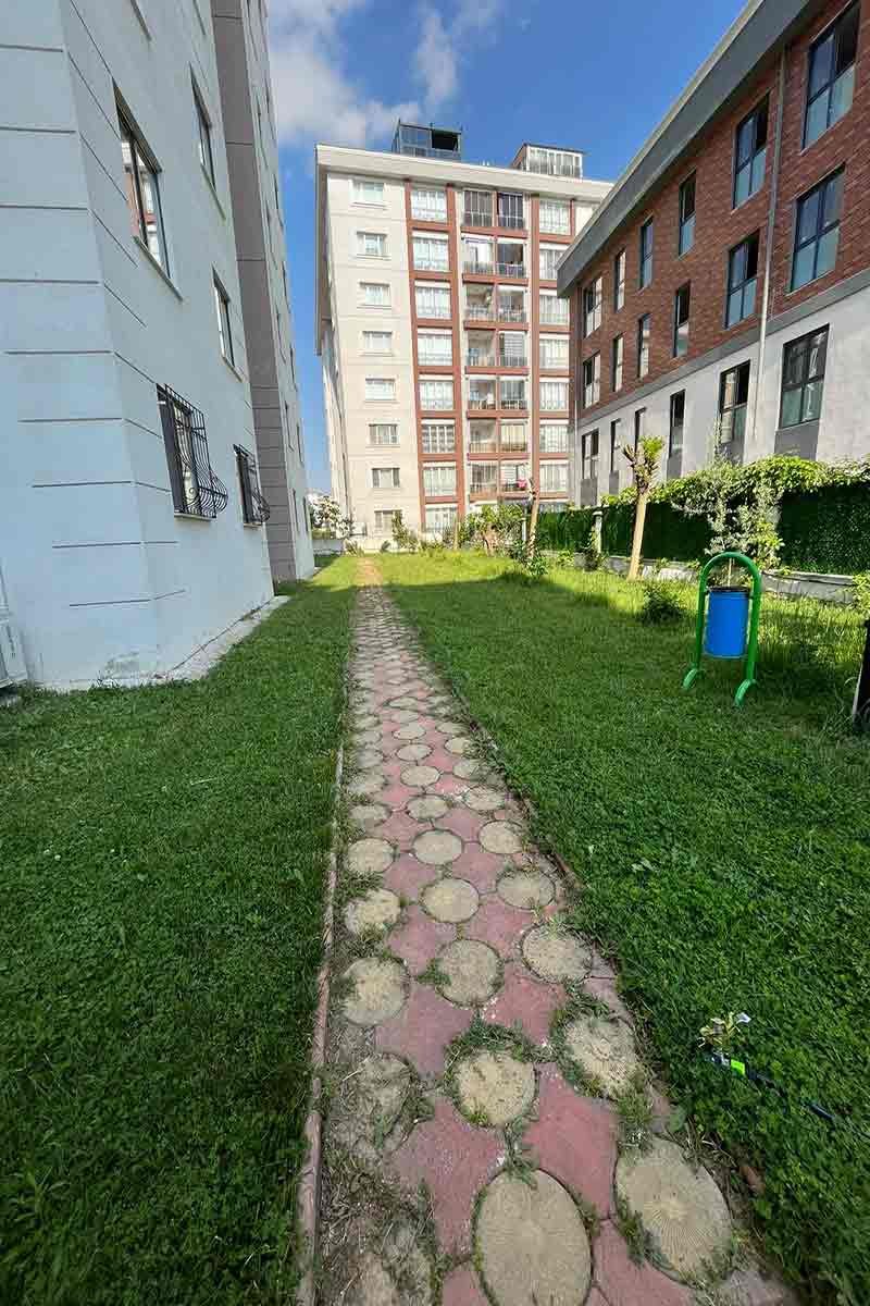 آپارتمان 180 متری 3 خواب در بیلیک دوزو استانبول اروپایی
