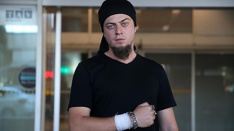 عارف غفوری
