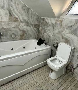 http://bath-room.jpg