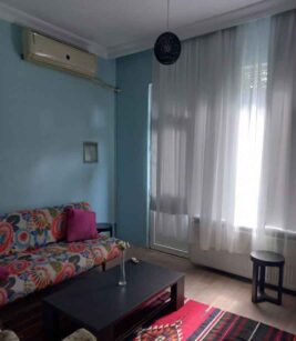 نرمال آپارتمان 2 خواب با لوازم در منطقه شیشلی استانبول