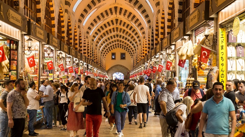 بازار بزرگ (Kapalıçarşı) از جاهای دیدنی استانبول