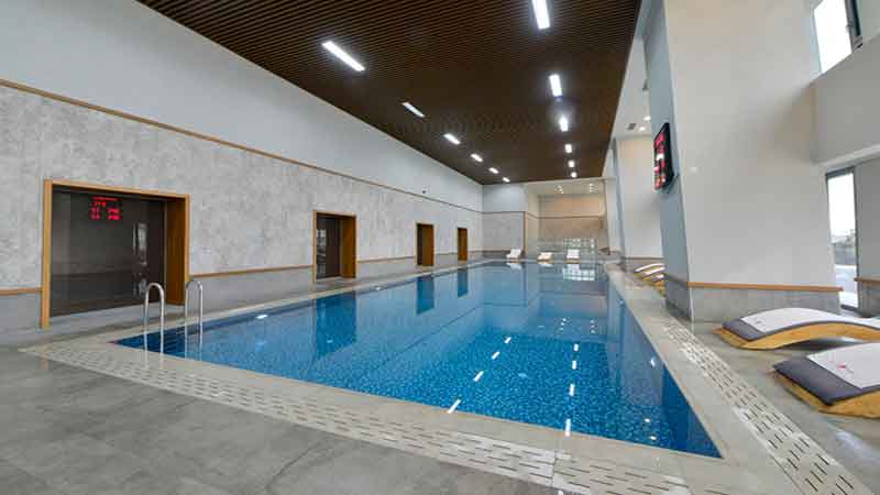 swimming-pool